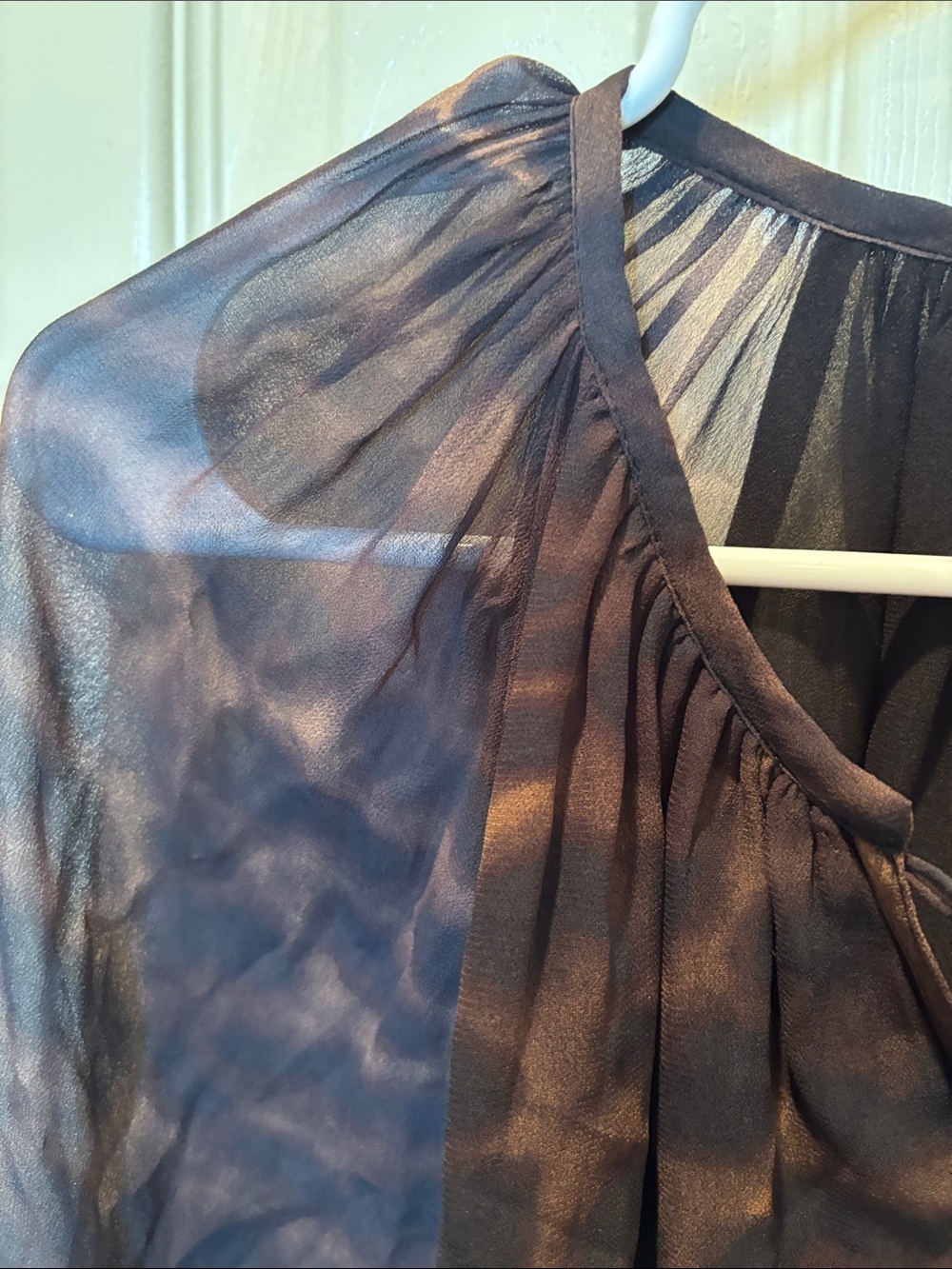 Rails Indi Umber Leopard Print Sheer Henley Blouse Boho Animal Top size Small - Picture 5 of 8